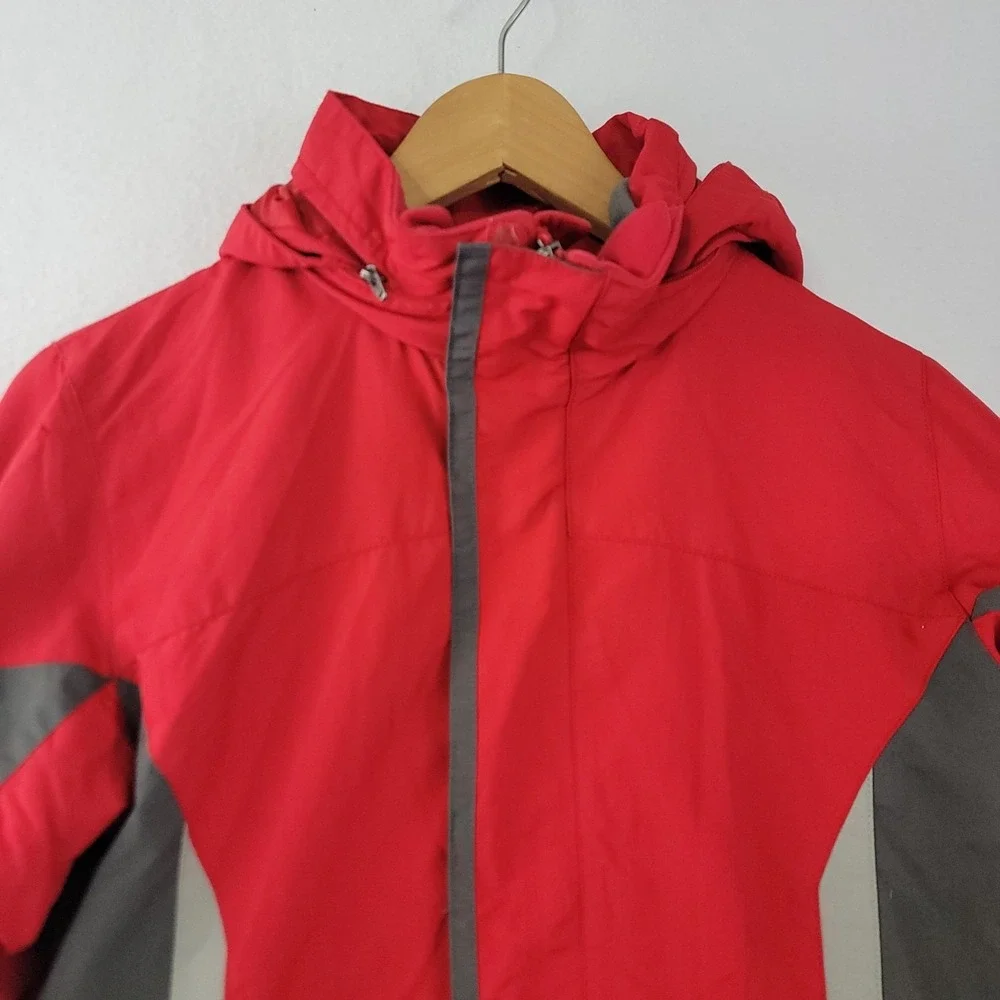 L.L Bean Kids 3 in 1 Red Gray Hide-Away Hood Wind Breaker Classic Jacket M10/12